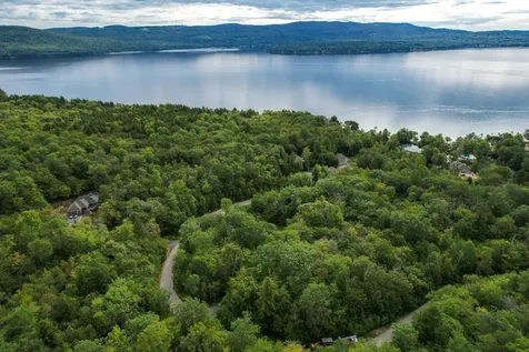 00 Ledgewood Circle Hebron NH 03241