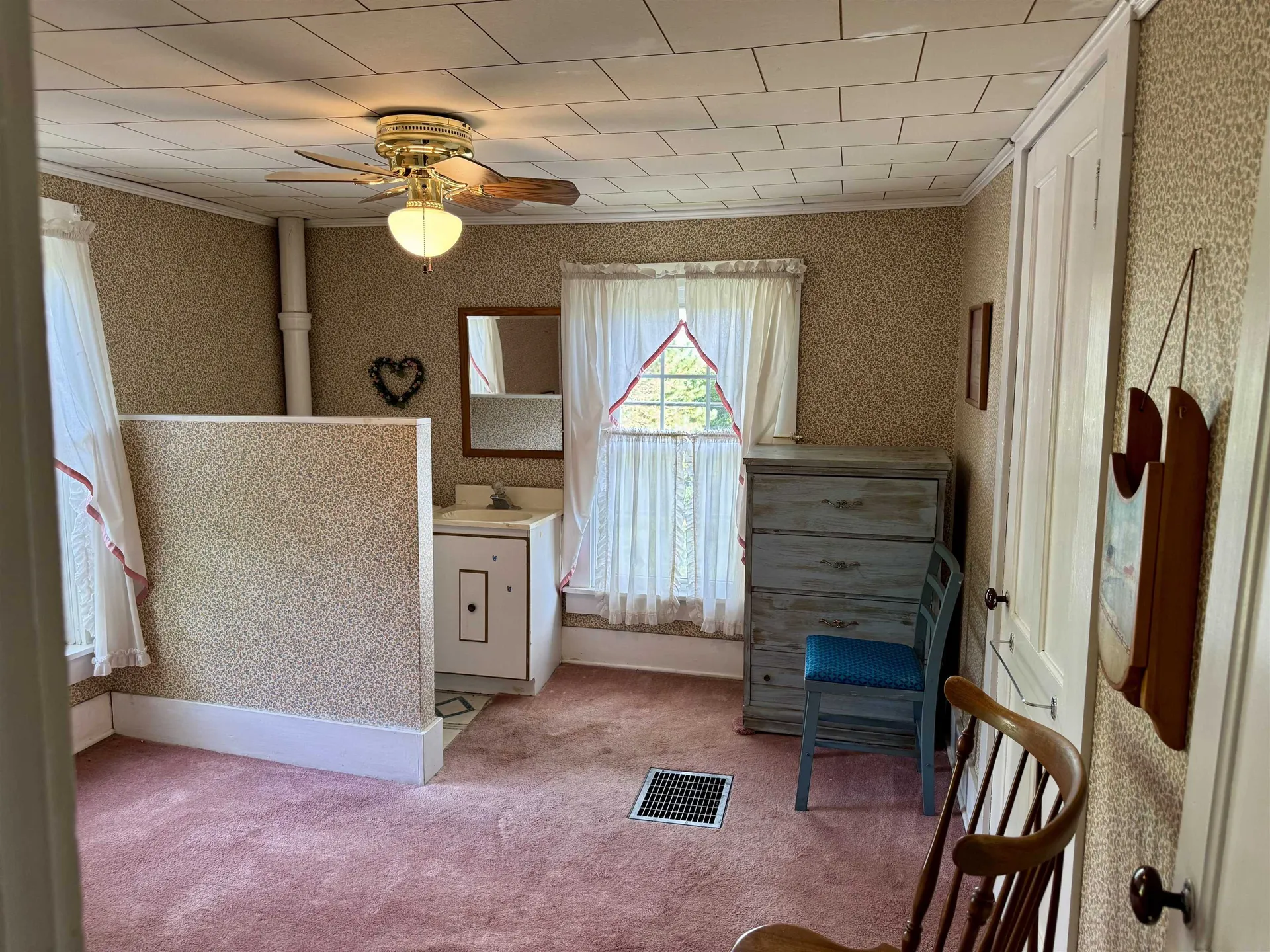 652 Pleasant Street Newport City VT 05855