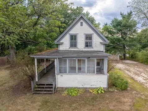 66 Chestnut Hill Road Rochester NH 03867