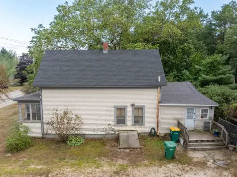 66 Chestnut Hill Road Rochester NH 03867