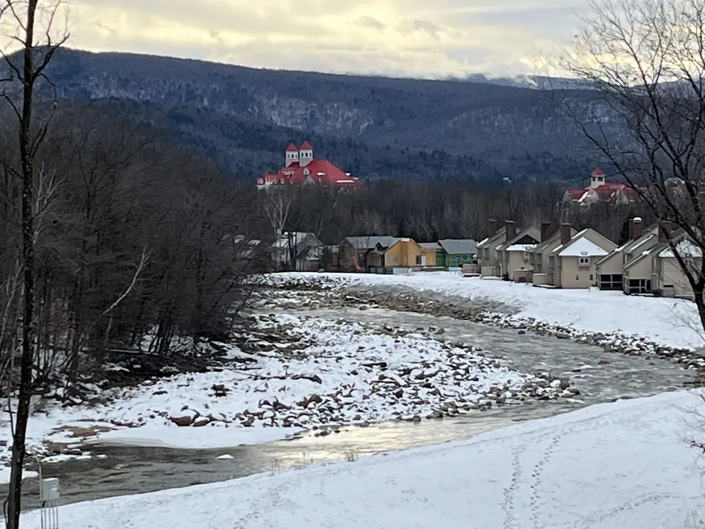 36 Lodge Road Lincoln NH 03251