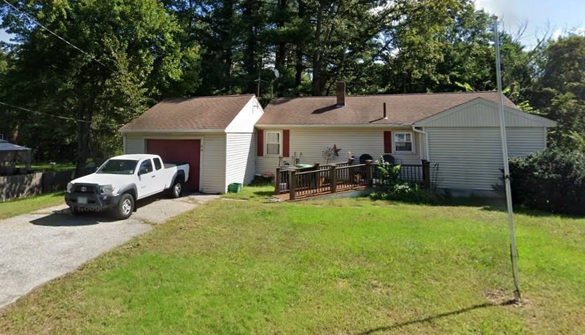 28 Countryside Drive Nashua NH 03062