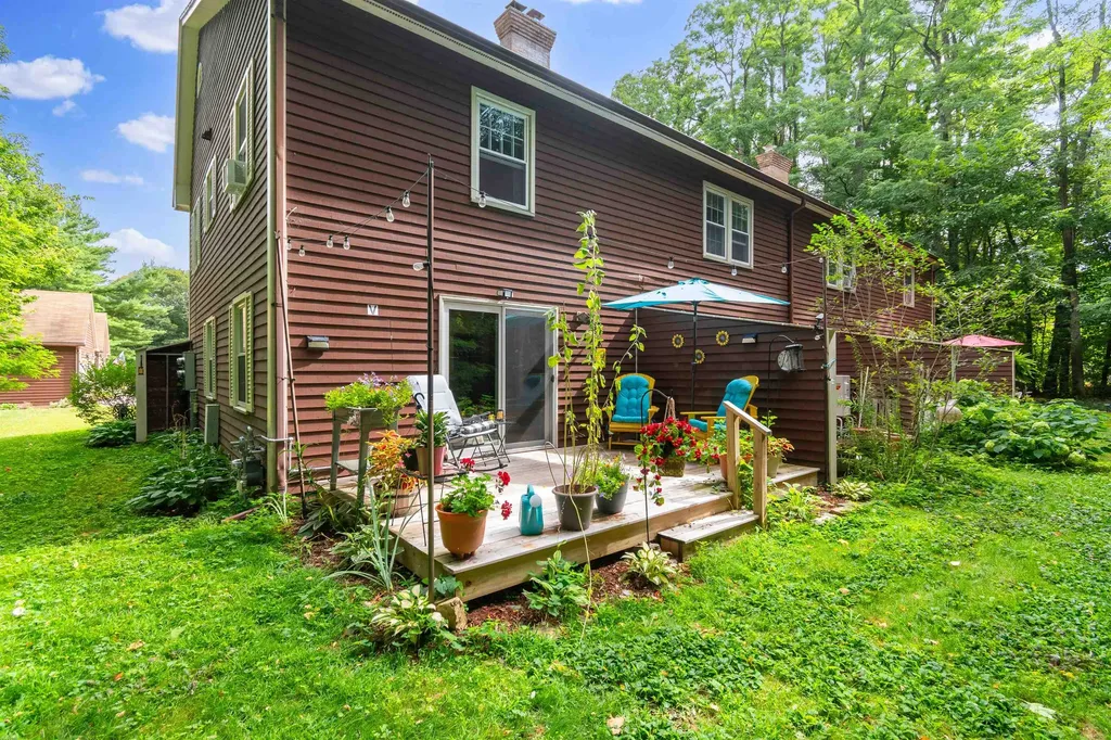 25 Woodbine By The Lake Colchester VT 05446
