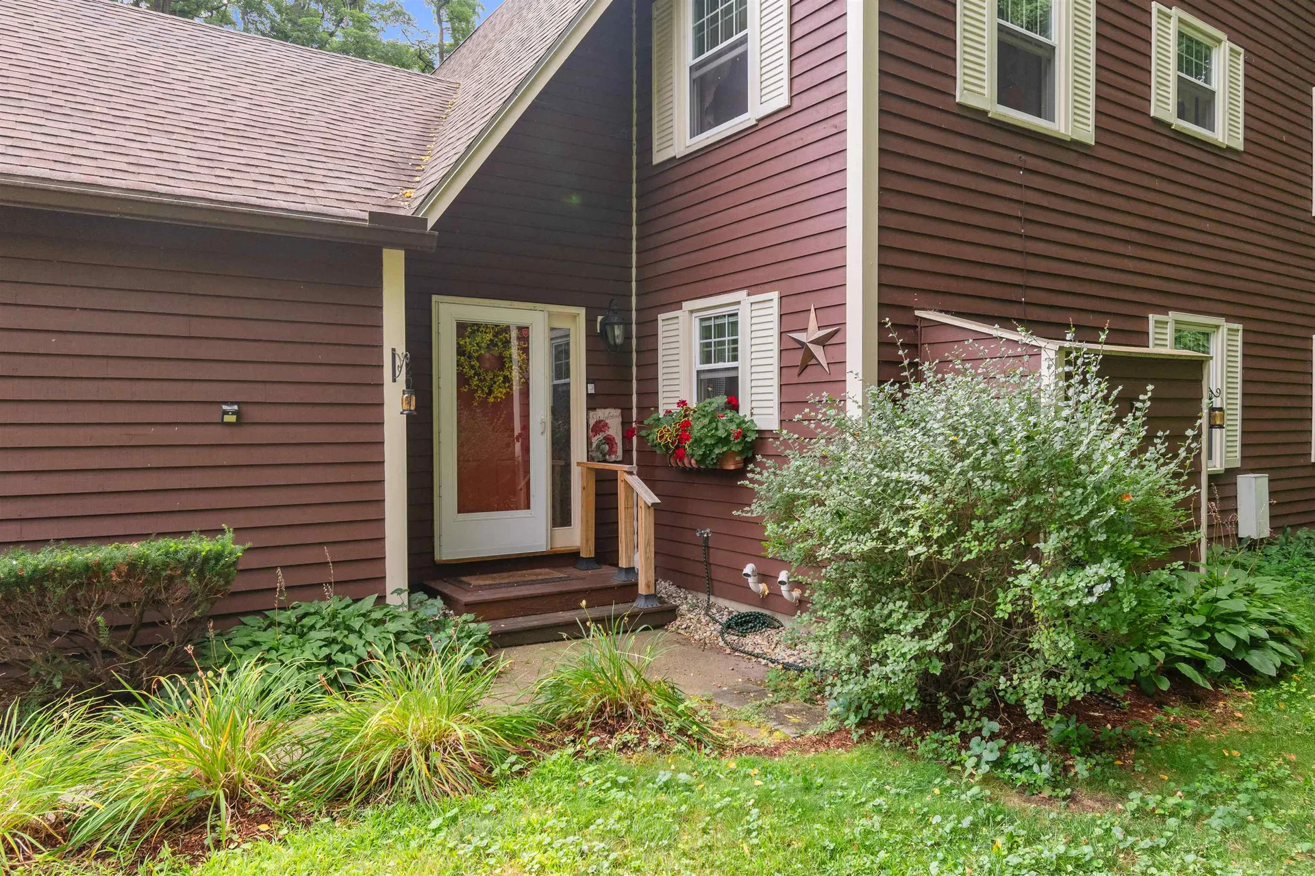 25 Woodbine By The Lake Colchester VT 05446