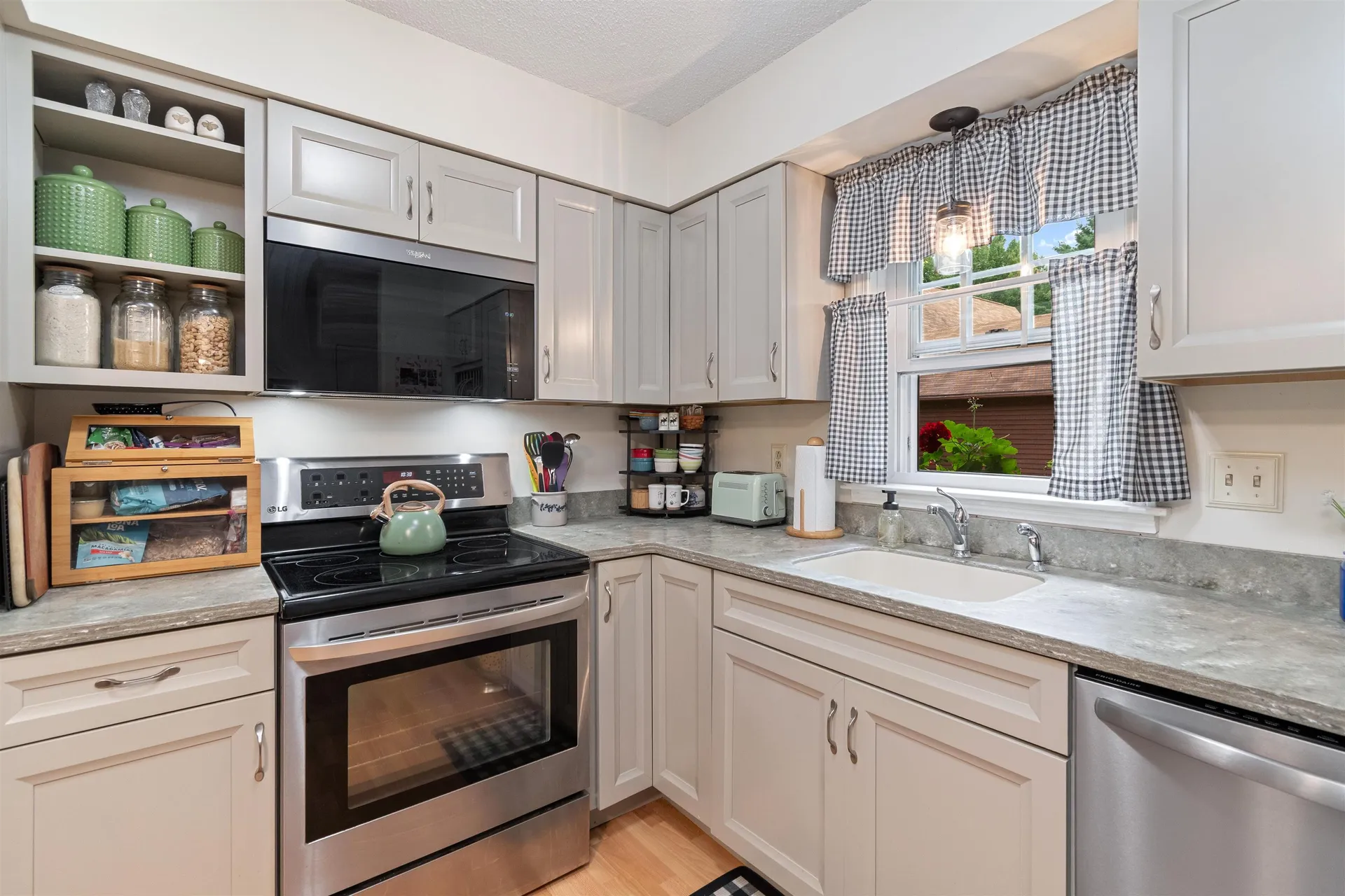 25 Woodbine By The Lake Colchester VT 05446