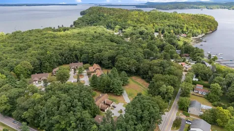 25 Woodbine By The Lake Colchester VT 05446