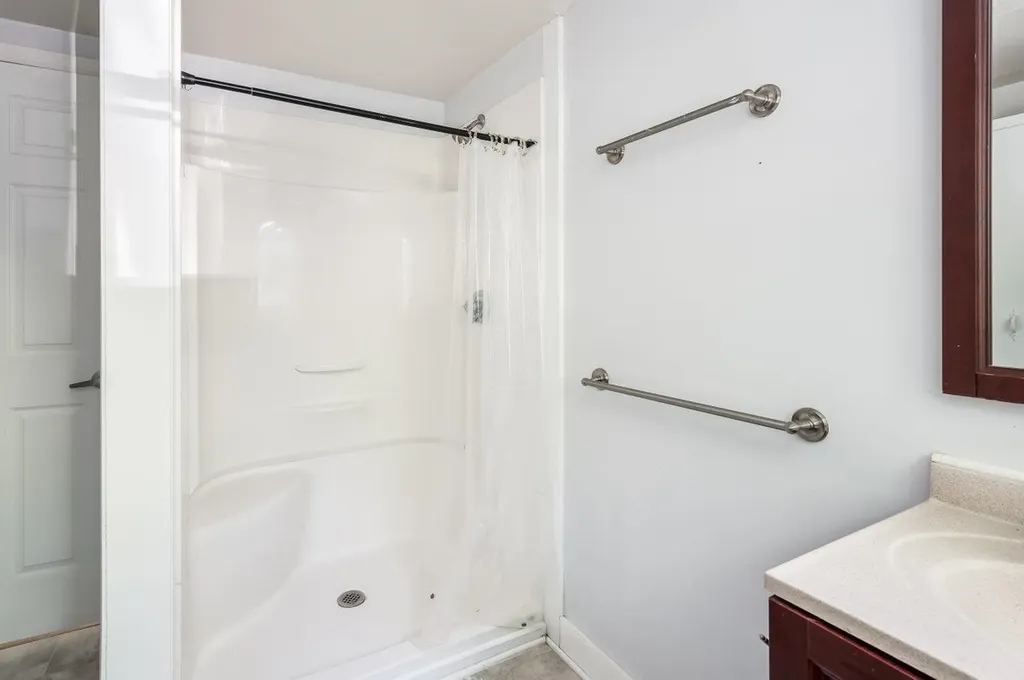 108 Linden Street Exeter NH 03833