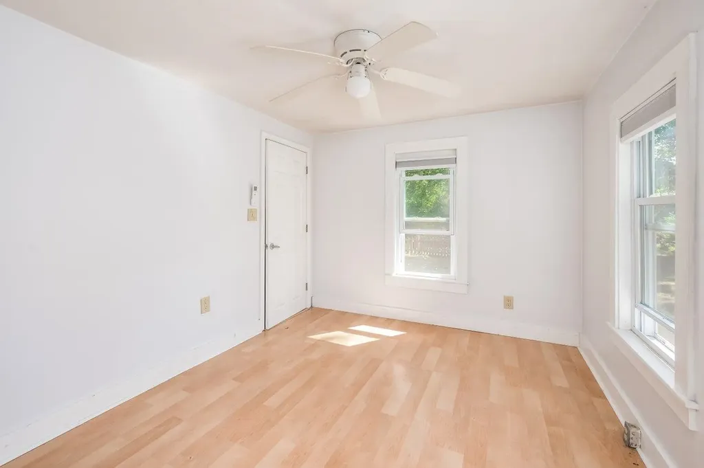 108 Linden Street Exeter NH 03833