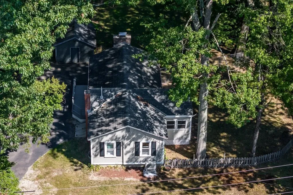 108 Linden Street Exeter NH 03833