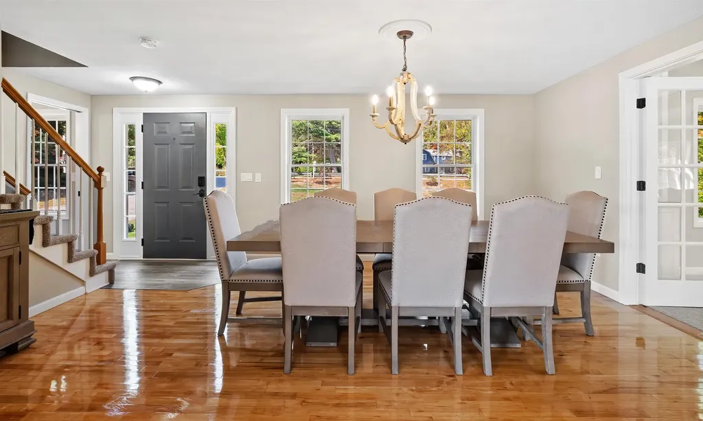 77 Gould Road Weare NH 03281