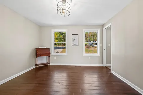 77 Gould Road Weare NH 03281