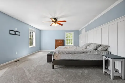 77 Gould Road Weare NH 03281