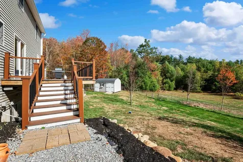 77 Gould Road Weare NH 03281