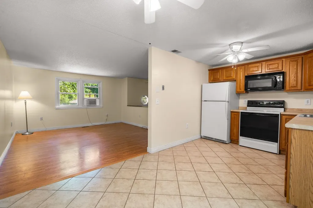 30 Diamond Lane Goffstown NH 03045