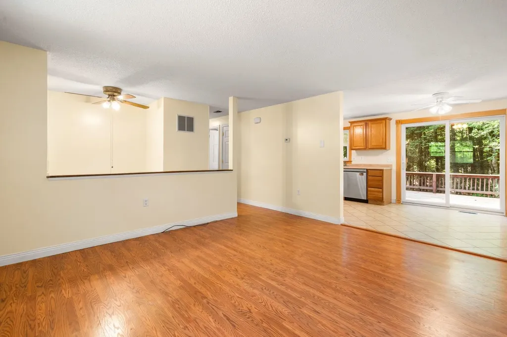 30 Diamond Lane Goffstown NH 03045