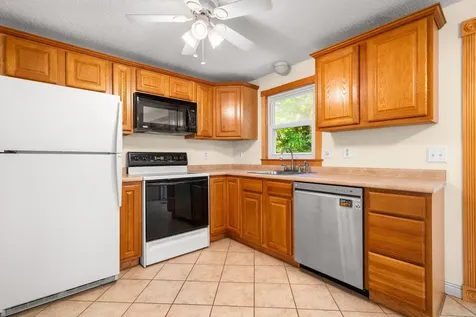 30 Diamond Lane Goffstown NH 03045
