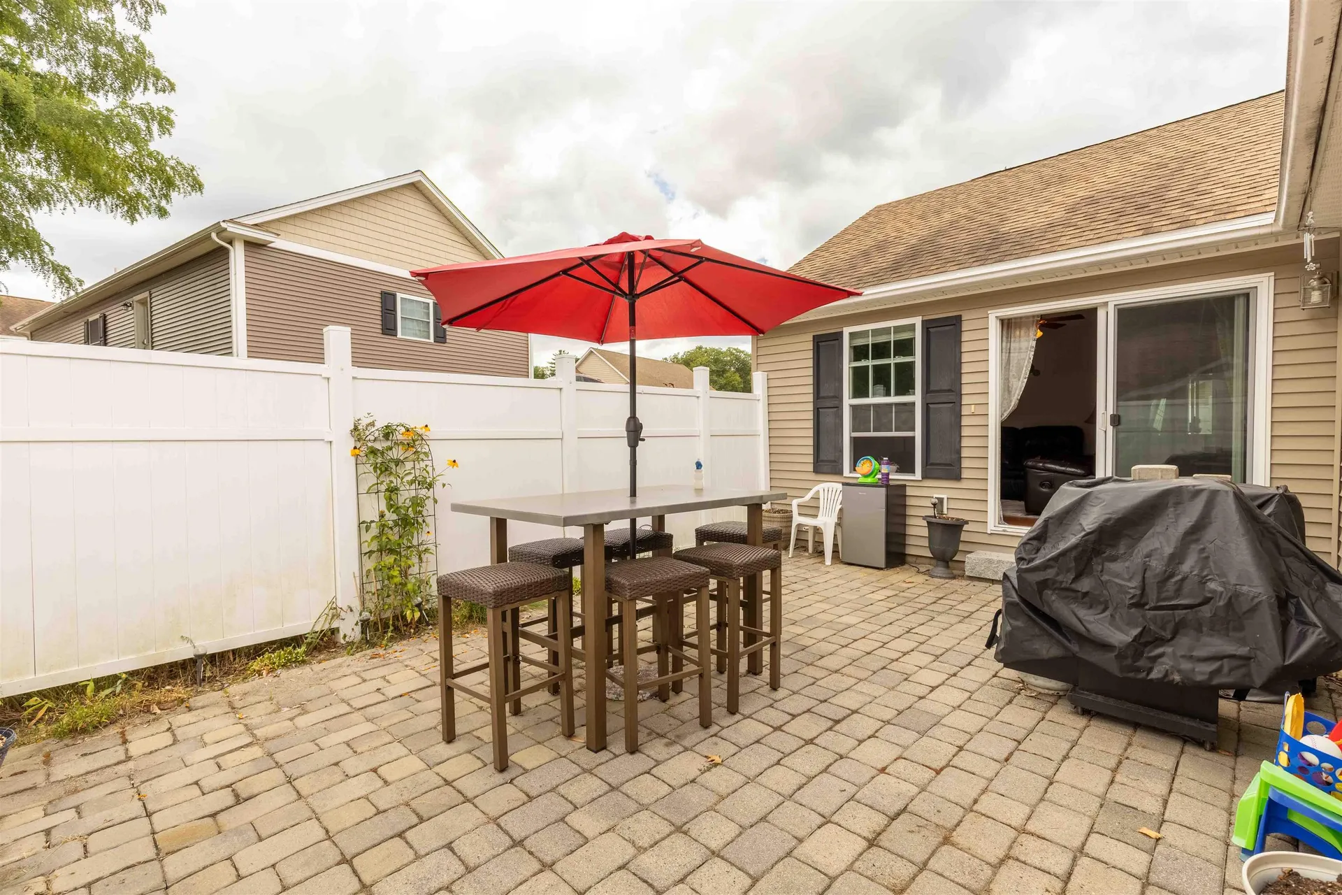 28 Palmetto Lane Laconia NH 03246