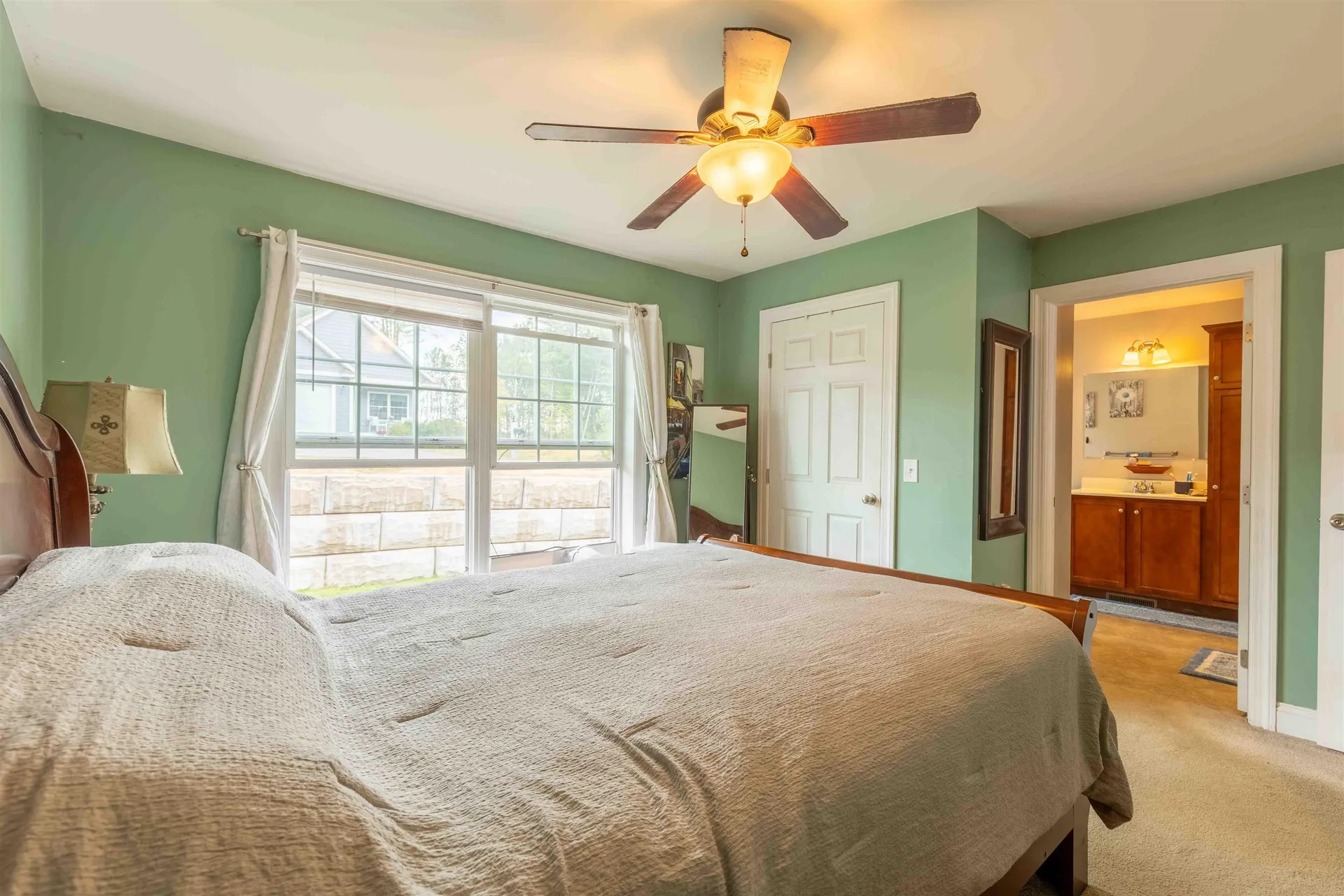 28 Palmetto Lane Laconia NH 03246