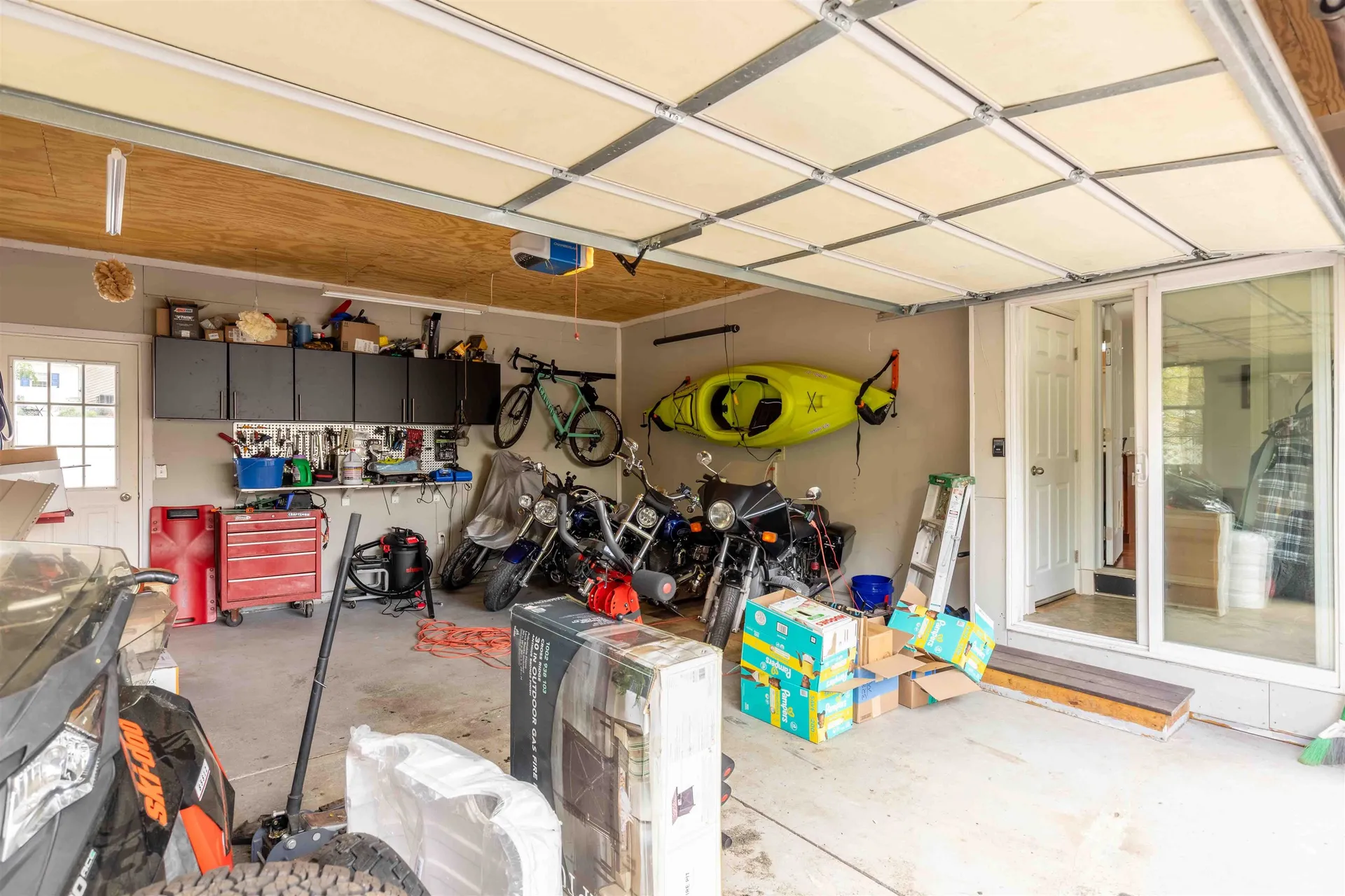 28 Palmetto Lane Laconia NH 03246