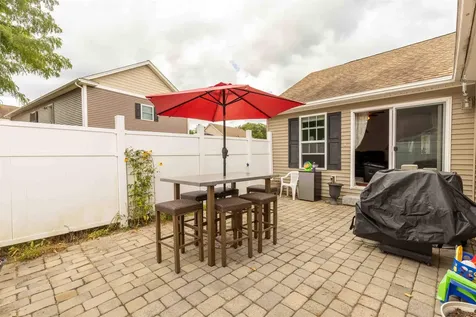 28 Palmetto Lane Laconia NH 03246