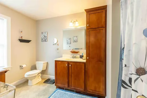 28 Palmetto Lane Laconia NH 03246