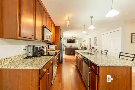 28 Palmetto Lane Laconia NH 03246