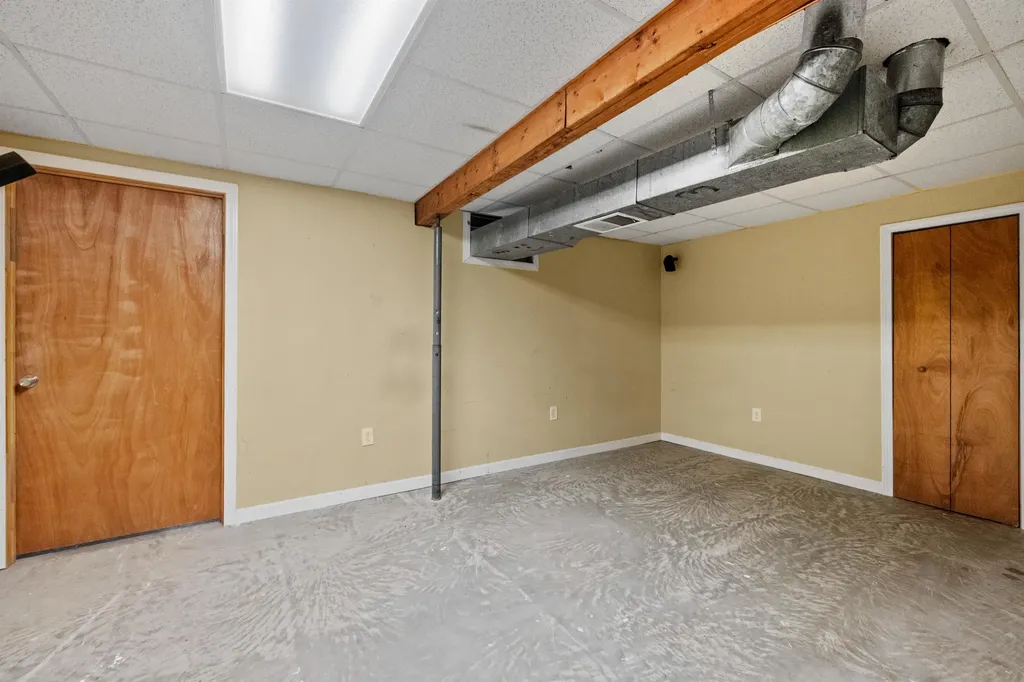 185 Highland Avenue Lisbon NH 03585