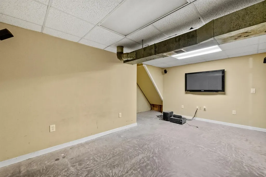 185 Highland Avenue Lisbon NH 03585