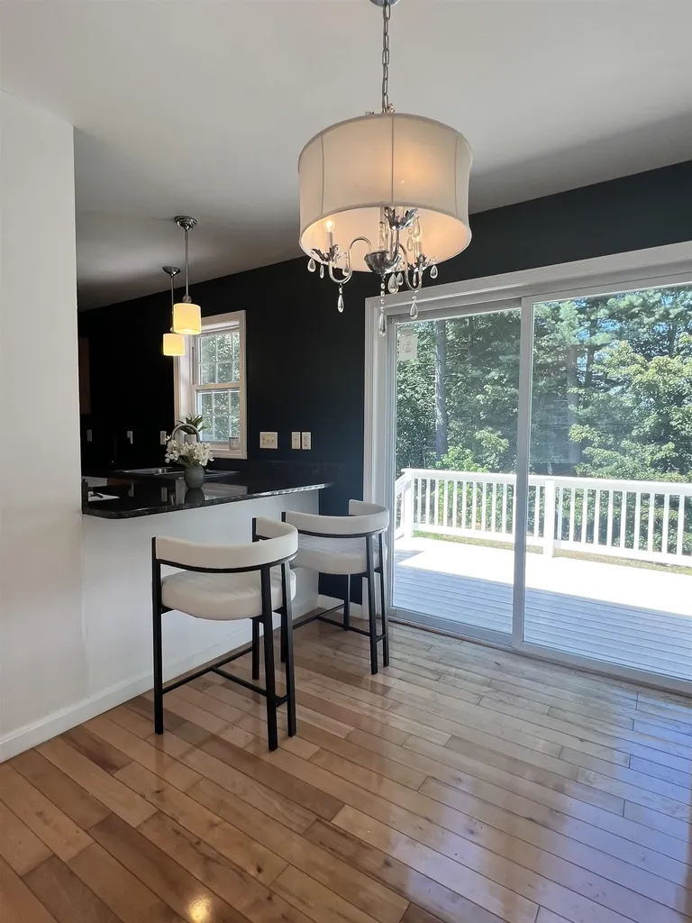 19 West Shore Avenue Manchester NH 03109