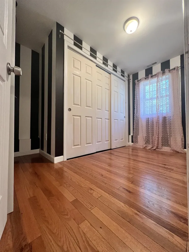 19 West Shore Avenue Manchester NH 03109