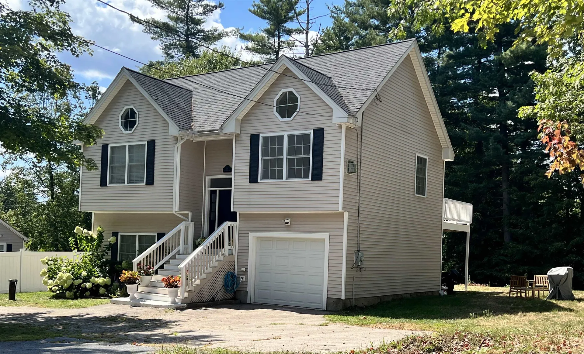 19 West Shore Avenue Manchester NH 03109