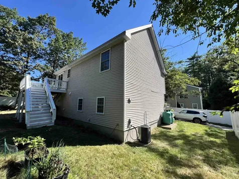 19 West Shore Avenue Manchester NH 03109
