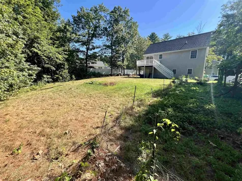 19 West Shore Avenue Manchester NH 03109