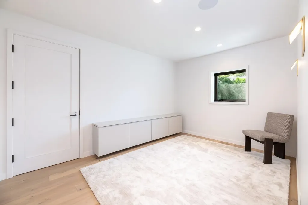 164 Edgewater Drive Gilford NH 03249