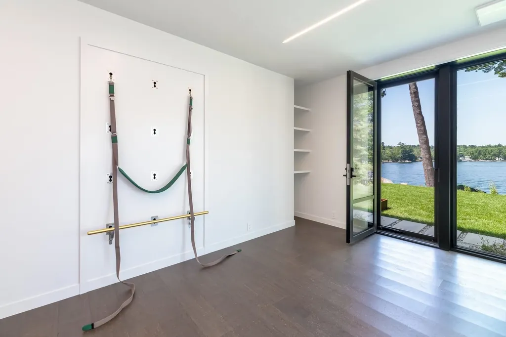 164 Edgewater Drive Gilford NH 03249