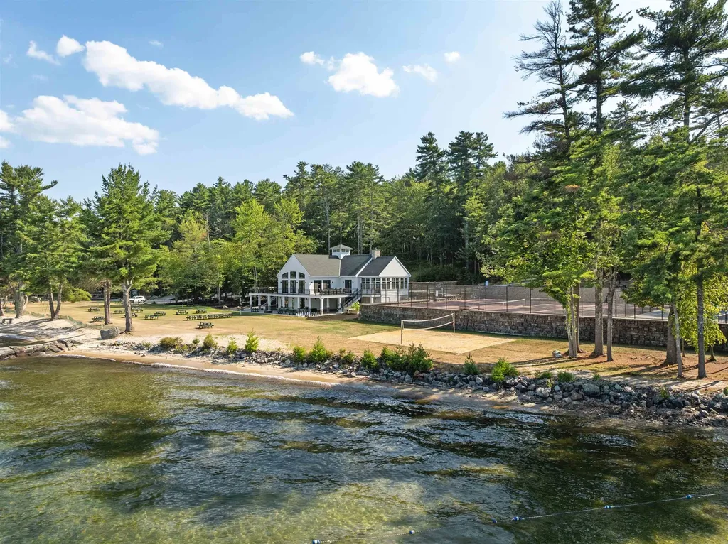 164 Edgewater Drive Gilford NH 03249