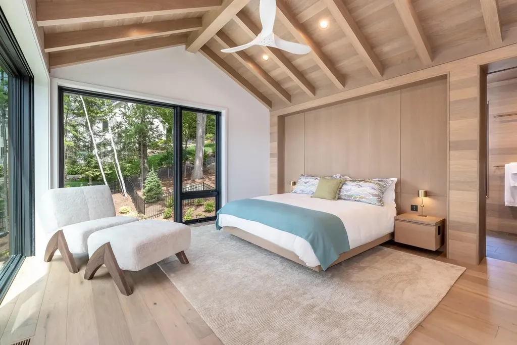 164 Edgewater Drive Gilford NH 03249