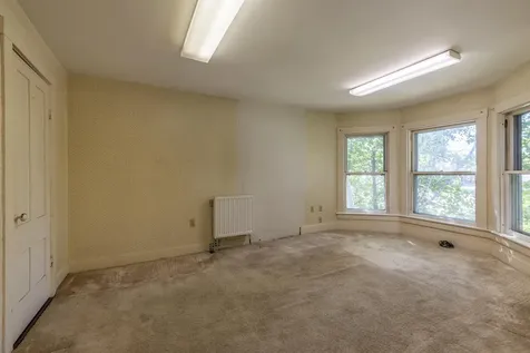 26 Main Street Chester VT 05143