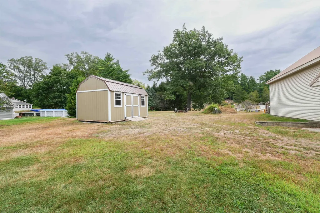 124 East Proctor Road Rutland Town VT 05736