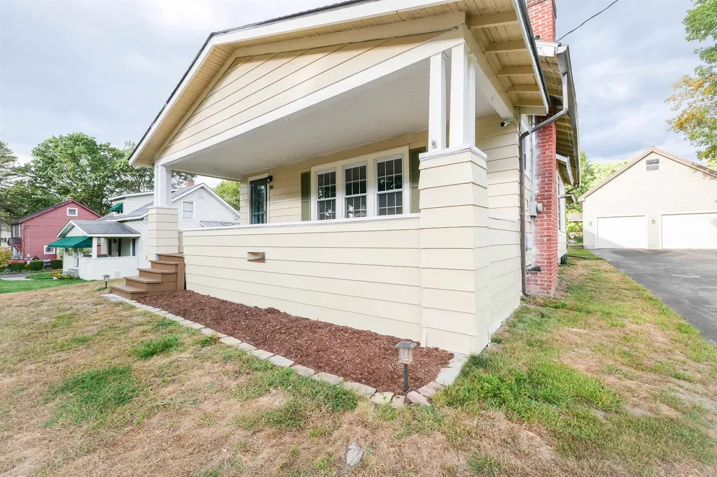 124 East Proctor Road Rutland Town VT 05736