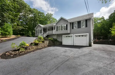 57 Governor Dinsmore Road Windham NH 03087