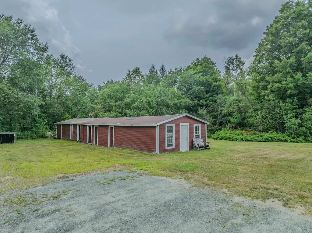 407 Route 3 N Carroll NH 03595