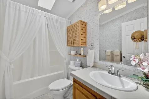 55 Osprey Road Alton NH 03809