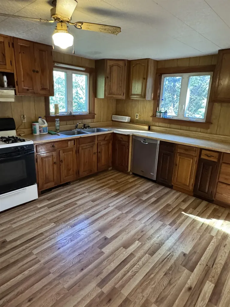 172 Franklin Road Vernon VT 05354