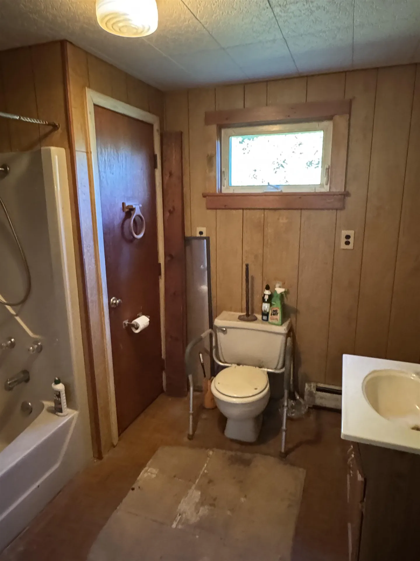 172 Franklin Road Vernon VT 05354