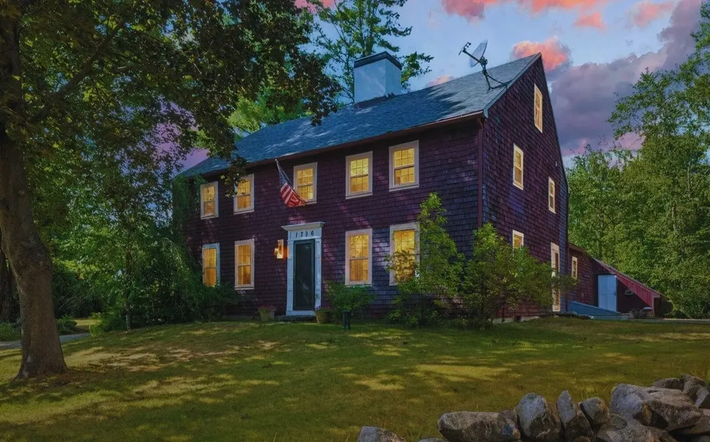 132 Maple Avenue Atkinson NH 03811