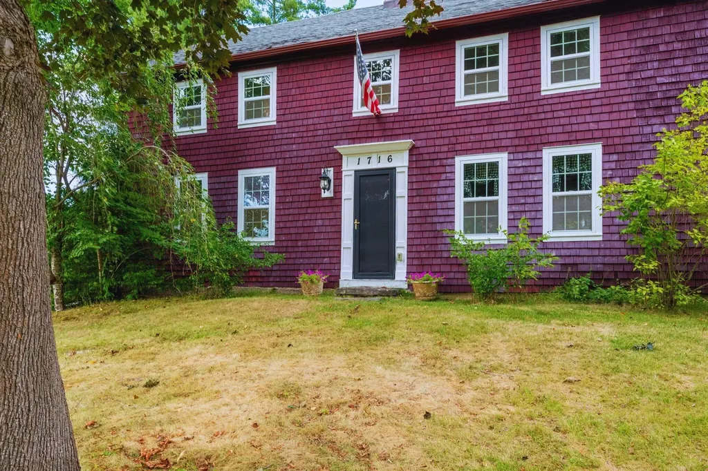 132 Maple Avenue Atkinson NH 03811