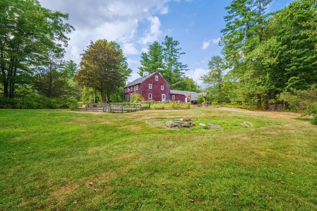 132 Maple Avenue Atkinson NH 03811