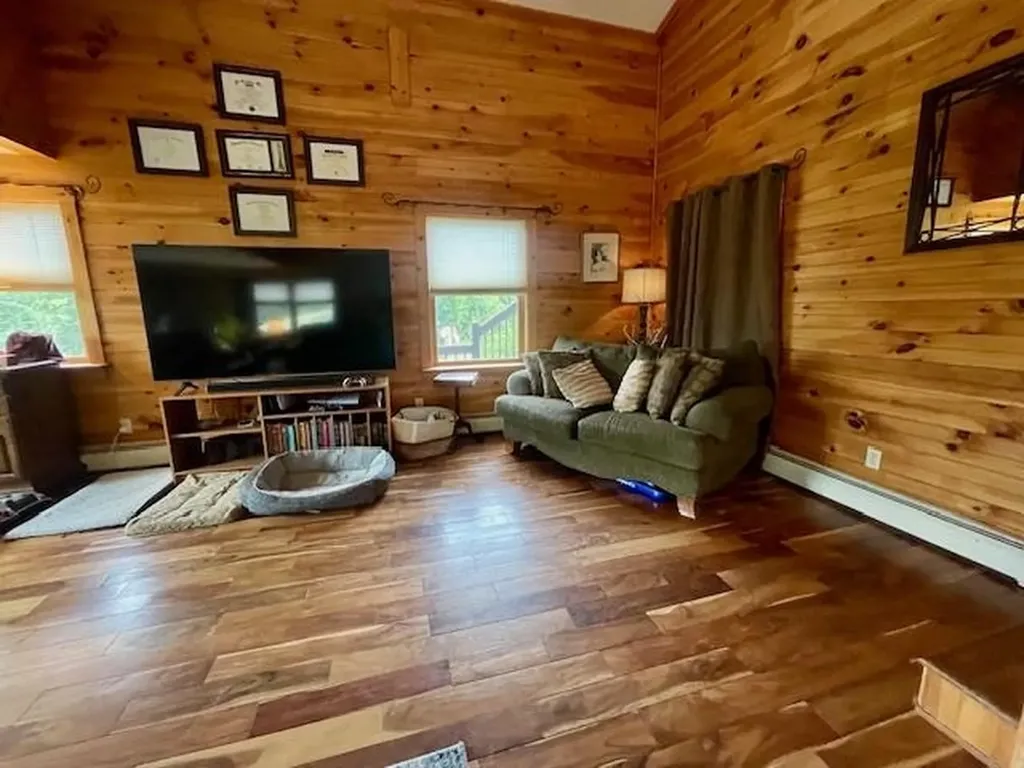 85 Jason Avenue Jefferson NH 03583