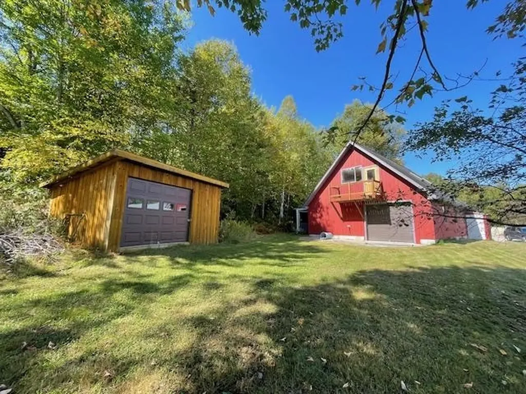 85 Jason Avenue Jefferson NH 03583